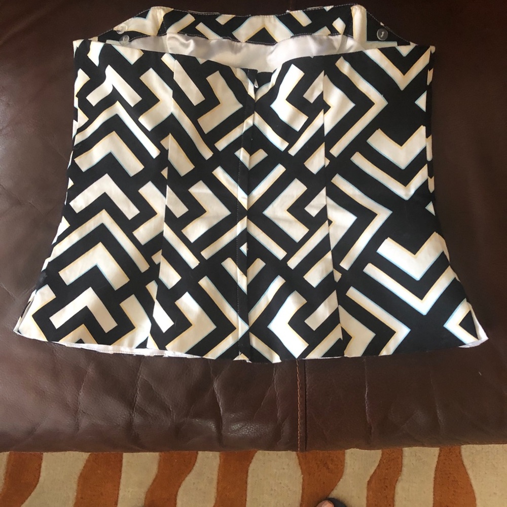 Bustier - Picture 2 of 2